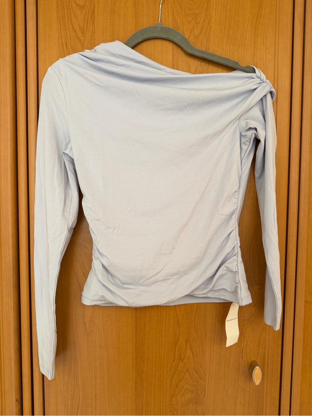 Abercrombie Long-Sleeve Asymmetrical Off-The-Shoulder Top Light Blue Size S NWT